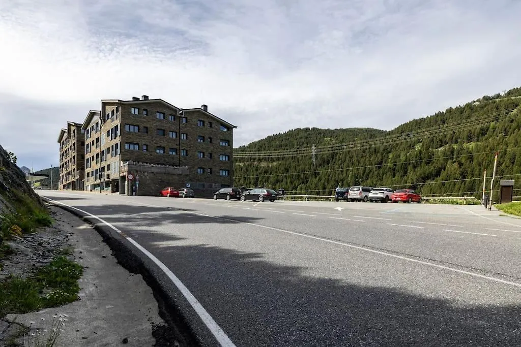 Apartment Precioso Y Familiar En Bordes D'Envalira - 6Pax - 2Habs - Parking - Wifi L By Bonesvacances Andorra